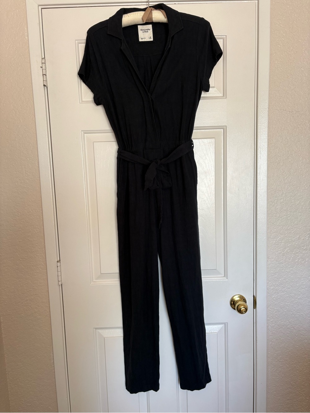Abercrombie & Fitch Black Short-Sleeve Tie Jumpsuit with Synched Waist